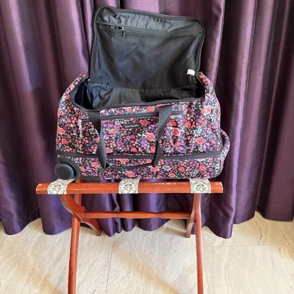 Vera Bradley Lighten Up Foldable Rolling Duffle Bag - Picture 4 of 8